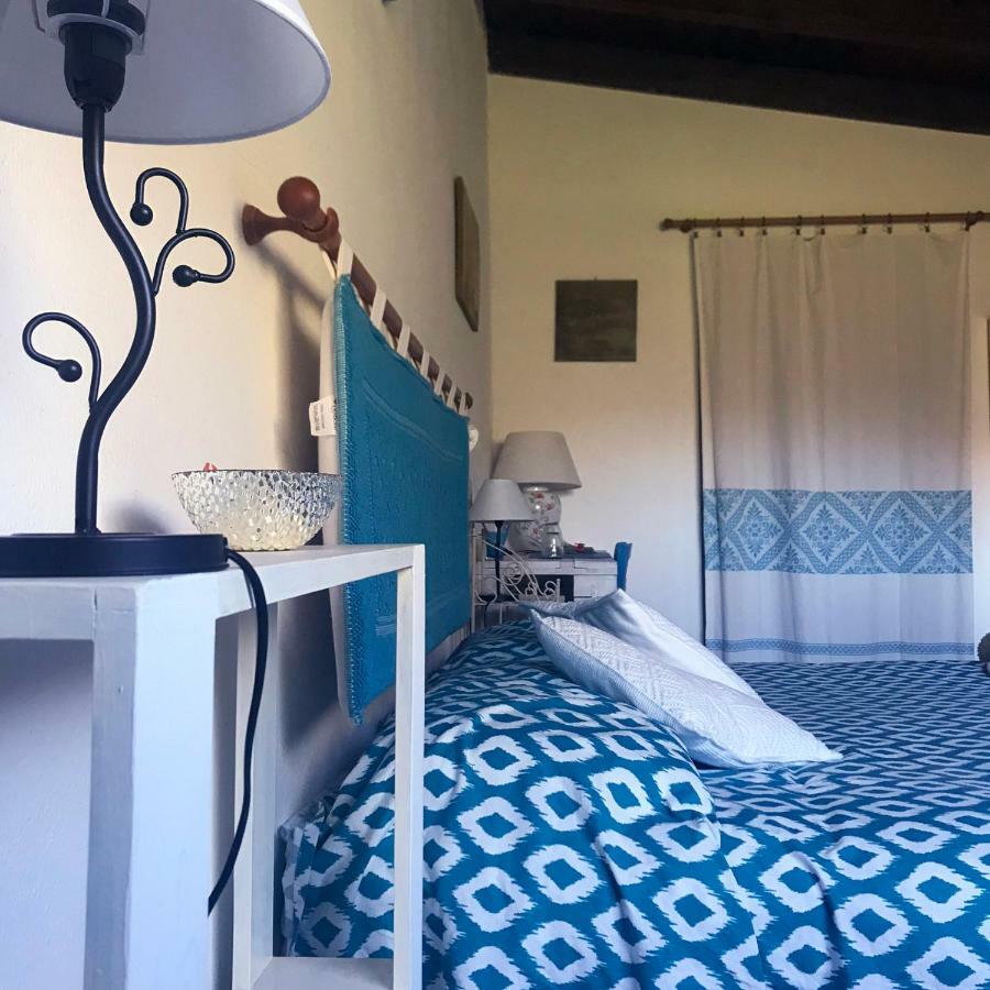 B&B La Tasgia Aggius Екстериор снимка